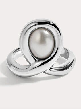 Lili Claspe Sylvie Ring